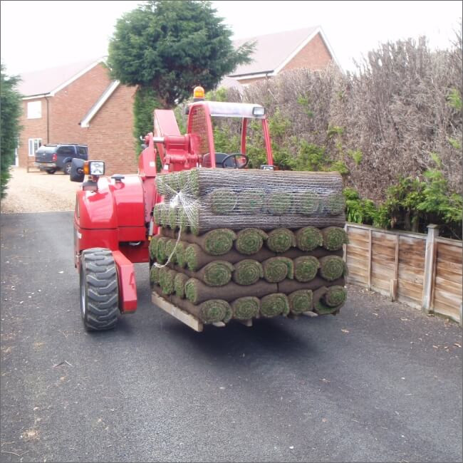 Buy Premium Turf in Bovingdon Suppliers of Quality Premium Turf for