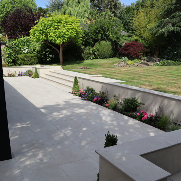 Cloud White Porcelain (21.60m2 Patio Pack)